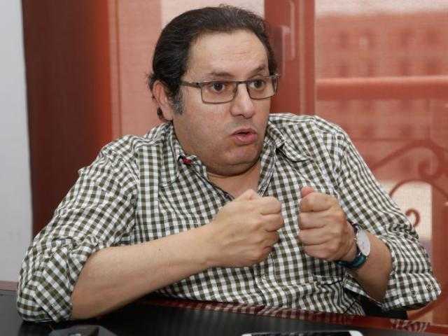بالفيديو .. نجل الفنان محمد عوض: تركت الفنون الجميلة للاستمرار في معهد السينما   