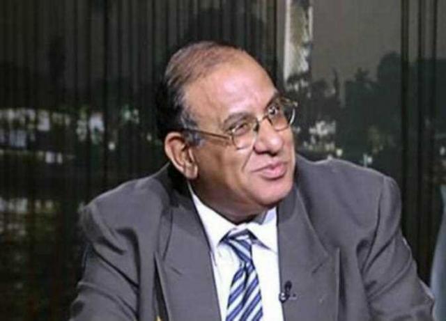 الدكتور طلعت عبدالقوى رئيس اتحاد الجمعيات الأهلية