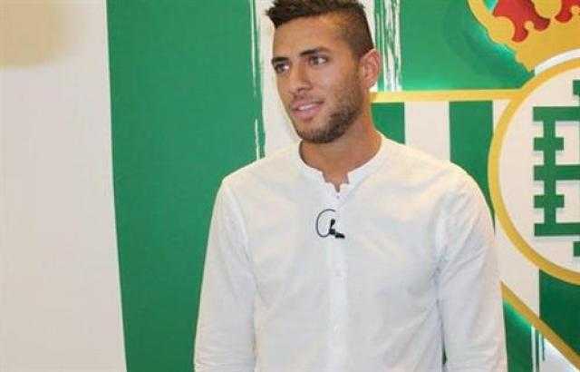 مدافع نيويورك ريد بولز: «الزمالك فاوضني .. وأتمني اللعب للأهلي».. فيديو