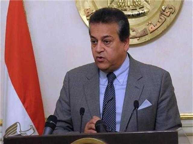 خالد عبد الغفار: التعامل مع نظام الجامعات الحديثة بنظام التعاقد وليس التعيين.. فيديو