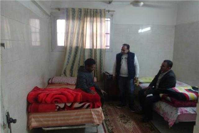 بالصور.. «التدخل السريع» ينقذ خالد من الإقامة داخل صندوق حديدي بعد 31 عاما في الشارع