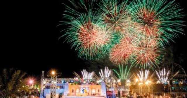 بالفيديو . احتفالات المصريين بالعام الجديد فى ميدان التحرير  