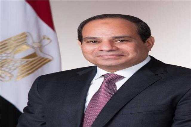 بالفيديو ..أحمد موسى مهنئا السيسي بالعام الجديد: ثقة الشعب فيك كبيرة
