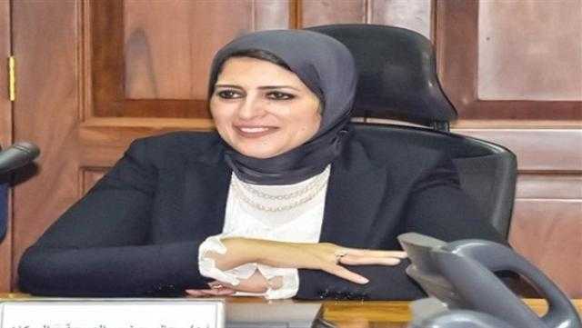 مصطفى بكرى يكشف تفاصيل استجواب 80 نائب لوزيرة الصحة (فيديو)