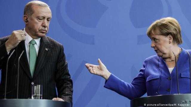 لماذا يصر «أردوغان» على إنشاء مدارس تركية بألمانيا؟
