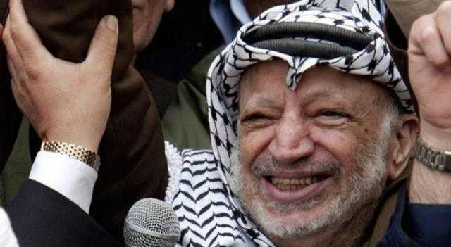 في مثل هذا اليوم.. انتخاب ”أبو عمار” كأول رئيس للسلطة الفلسطينية عام (1996)