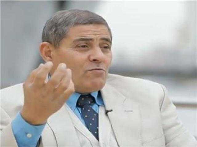 خالد حسان: «مبارك كرمني وتفوقت على الإنجليز بفارق ساعتين» (فيديو)