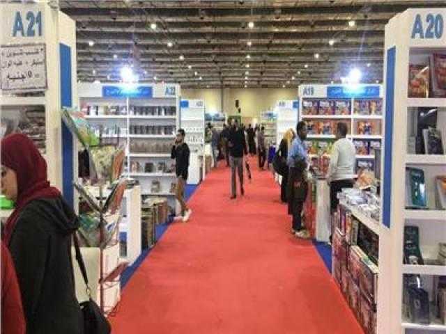 نائب رئيس معرض الكتاب يكشف حقيقة ارتفاع أسعار الكتب إلى 40% (فيديو)
