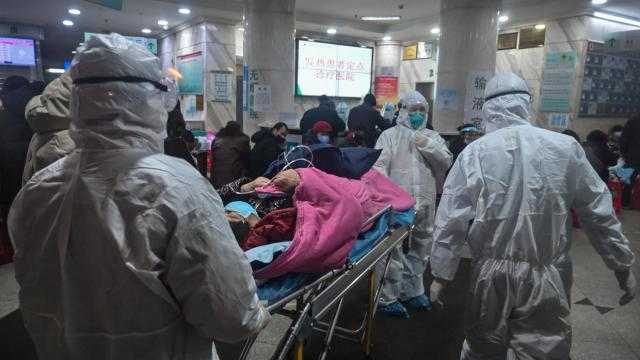 منظمة الصحة العالمية: نخشى من وصول كورونا إلى الدول الفقيرة (فيديو)