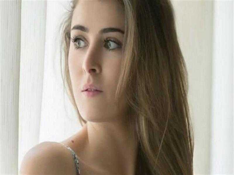 الفنان عبدالمنعم عمايري يشيد بالنجمة عائشة بن أحمد