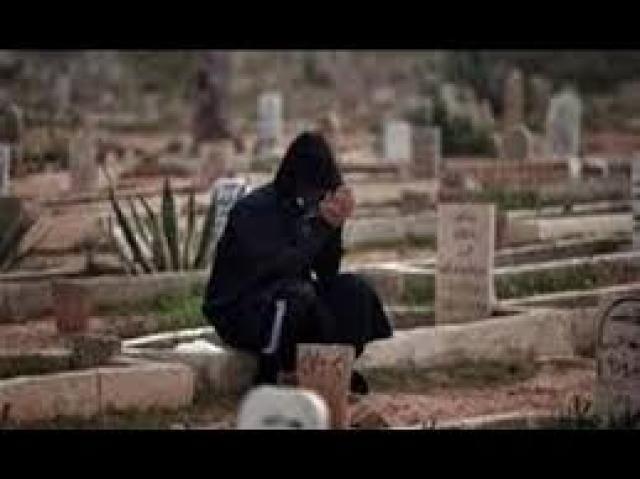 قراءة الفاتحة على الميت 