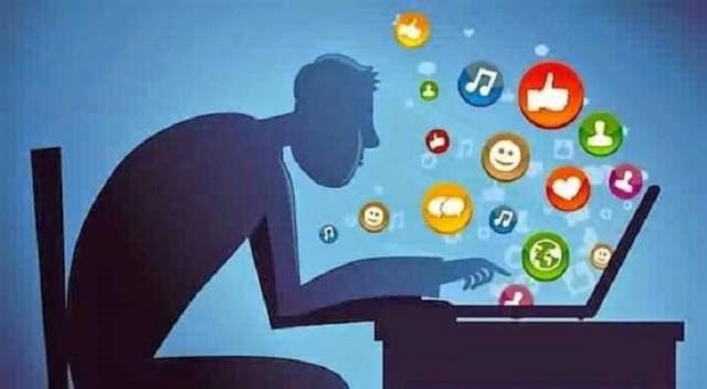 شبكات التواصل الاجتماعي
