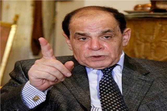 الدكتور صلاح فوزي