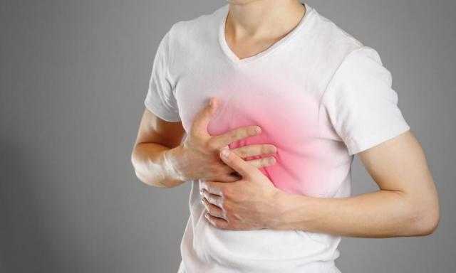 أبرزها الاكتئاب والحمل.. أسباب الإصابة بعسر الهضم