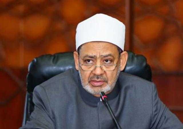 شيخ الأزهر ناعيًا «مبارك»: نشيد بمسيرته الوطنية ودوره البارز في حرب أكتوبر