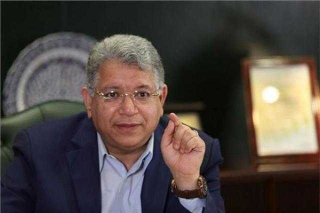حقيقة وفاة 6 أشخاص خلال تجارب لقاح فايزر ضد كورونا.. فيديو
