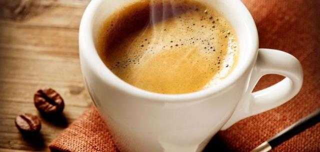 طريقة عمل القهوة الفرنسية بالبندق