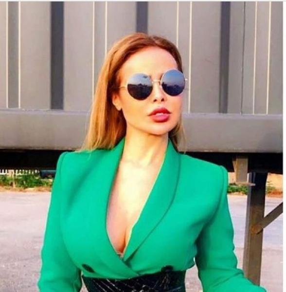 رولا سعد تفاجئ جمهورها بإطلالة شتوية جذابة