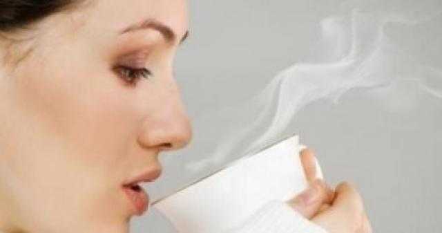 هل يقضي الماء الساخن على كورونا؟ تعرف على التفاصيل