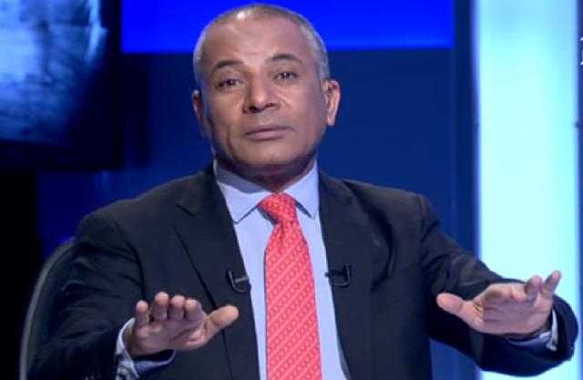 أحمد موسى: ”الأزمة ممكن تطول لبعد العيد والناس بتعمل أفراح وحفلات”.. فيديو