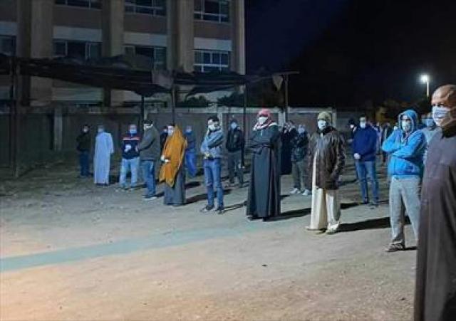 خط أحمر