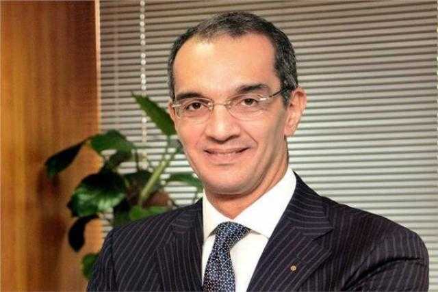 وزير الاتصالات: مددنا ساعات صرف منحة العمالة غير المنتظمة حتى الخامسة مساء