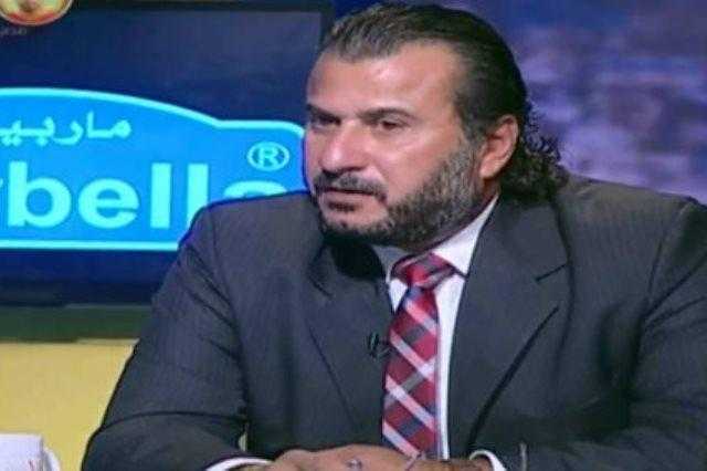 لاعب سابق بالأهلي يروى حكاية ”علقة” تعرض لها لانفعاله على مدرب الفريق.. فيديو
