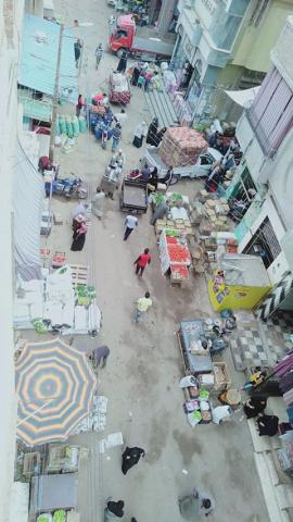 صورة من السوق