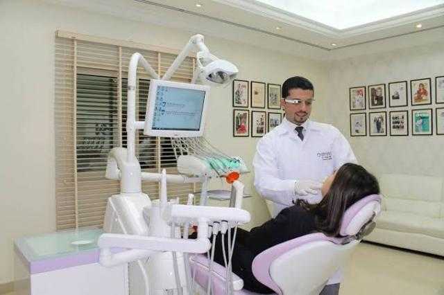 اليابان تبحث إجراء فحوصات أطباء الأسنان عبر الإنترنت