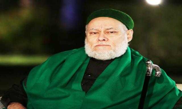 زاهي حواس يعتذر لـ«جمعة»: لم أخطئ في شخصه لأنه عالم دين محترم.. فيديو