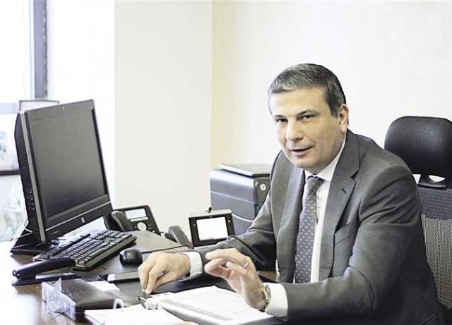 خط أحمر
