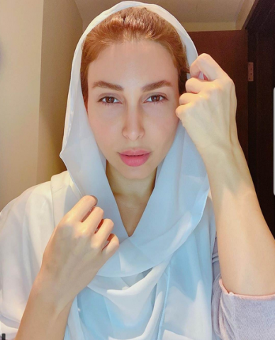يارا بالحجاب
