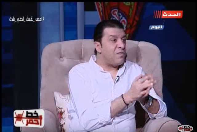 مصطفى كامل: أمي زعلت مني وشتمتني لهذا السبب ( فيديو)