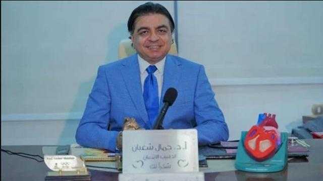 عميد معهد القلب السابق يحذر: الصيف موسم الإصابة بـ«الجلطات».. فيديو