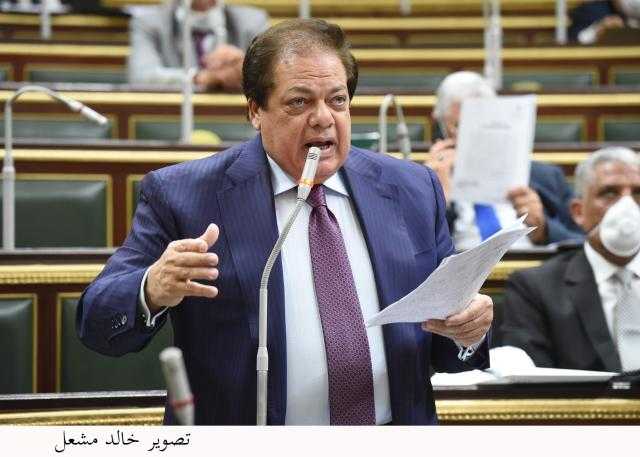 محمد أبو العينين: شركات قطاع الأعمال العام حققت 11 مليار جنيه مكاسب وخطة الوزارة بدأت تحقق ثمارها