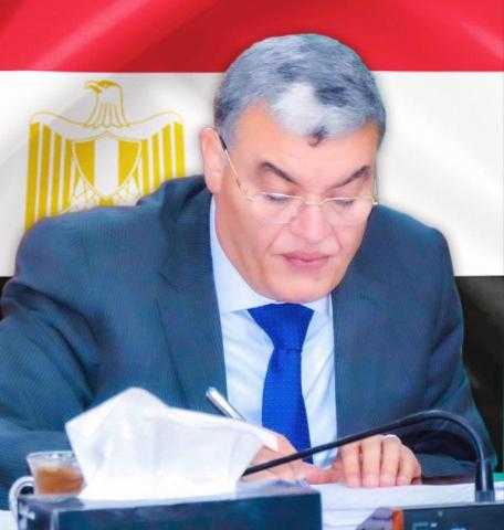 محافظ المنيا يوجه بتنفيذ حملات مكبرة لإزالة ورفع الإشغالات بمنطقة الحبشي