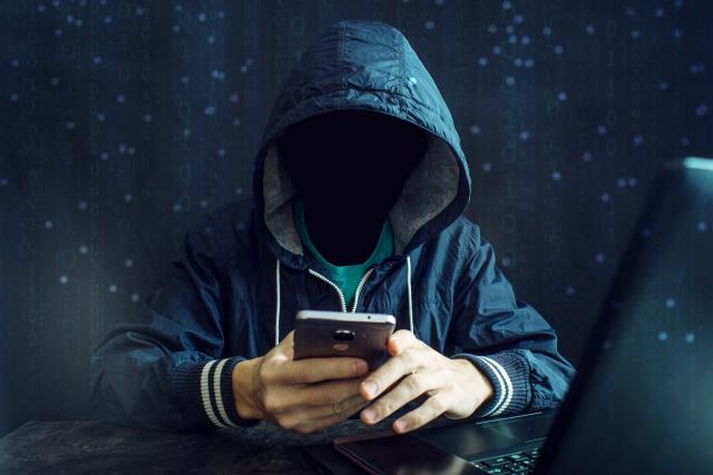 تطبيقات خبيثة