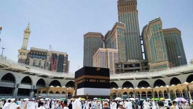 الأزهر للفتوى: التبرع بأموال الحج للقطاع الصحي من أعظم الصدقات ولكنه لا يسقط الفريضة