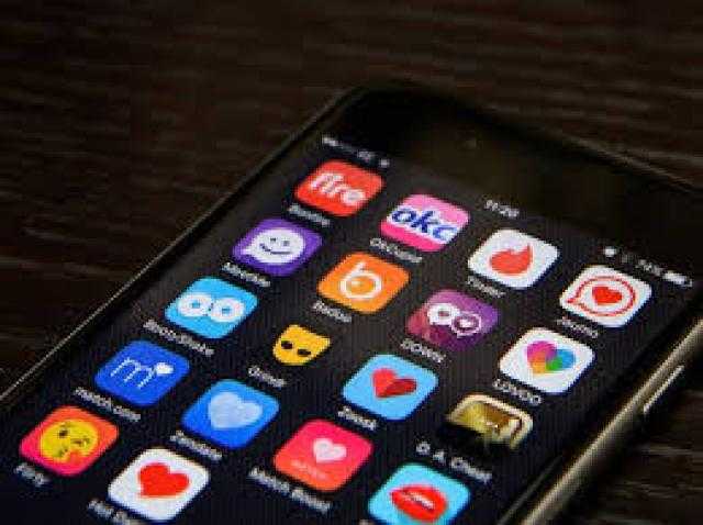 حرب رقمية بين الهند والصين وحذف 59 تطبيقا على الهواتف الذكية