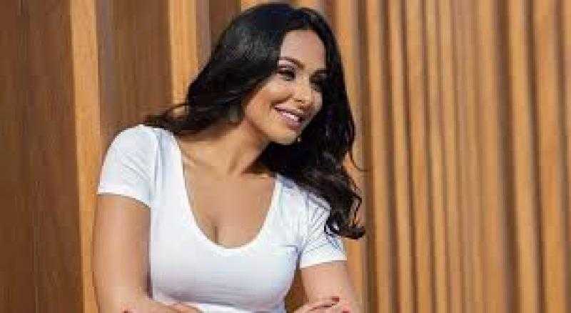 ميس حمدان تبهر متابعيها في أحدث إطلالاتها