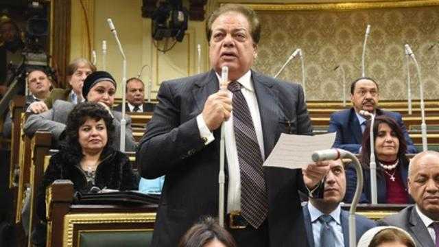 «موسى» يشيد بـ«أبو العينين» لإصراره على إلغاء الحبس لمن يتخلف عن تقديم الإقرار الضريبي.. فيديو