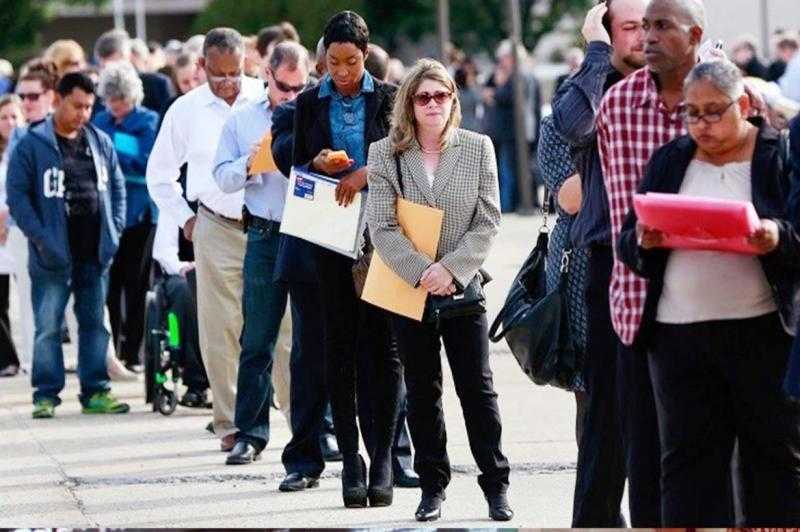 ارتفاع طلبات إعانة البطالة في أمريكا لأعلى مستوى منذ 6 أسابيع
