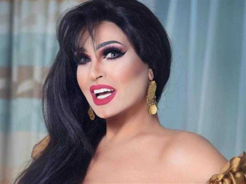 بإطلالة كلاسيكية .. فيفي عبدة تتألق عبر إنستجرام