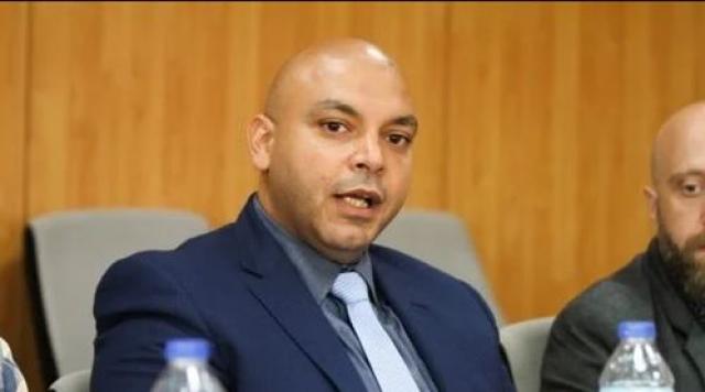خط أحمر