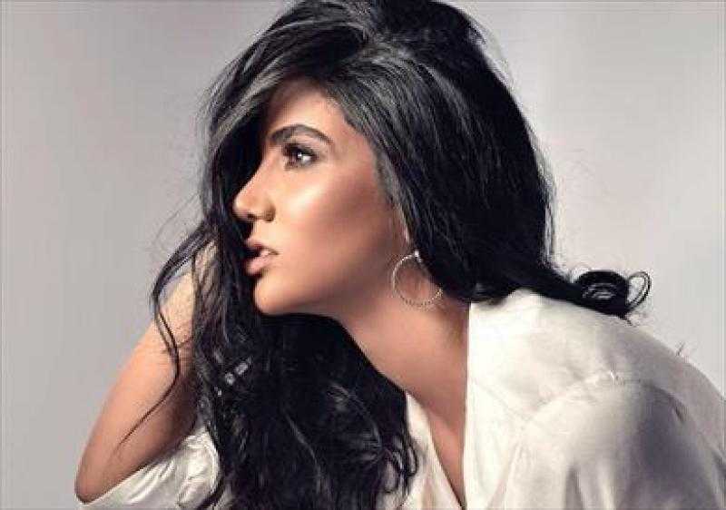 بإطلالة جديدة.. ريم سامي تخطف أنظار جمهورها من أحدث جلسة تصوير لها