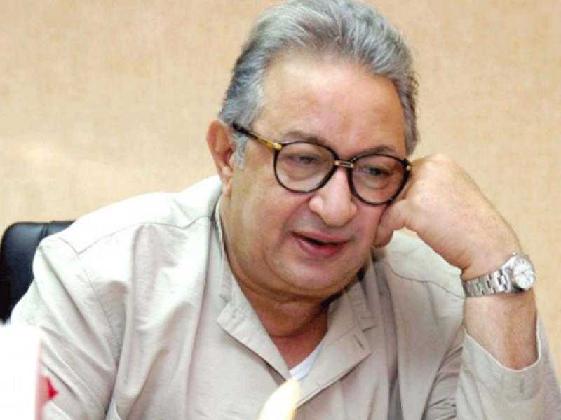 مكتبة الإسكندرية: لدينا 6200 كتاب و167 ورقة من مقتنيات الفنان نور الشريف