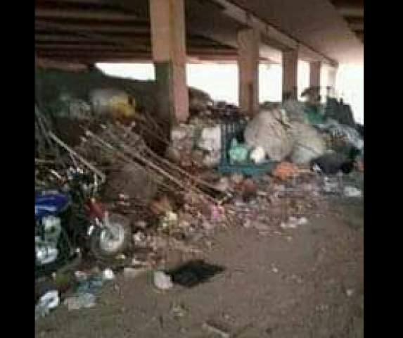 تراكم القمامة