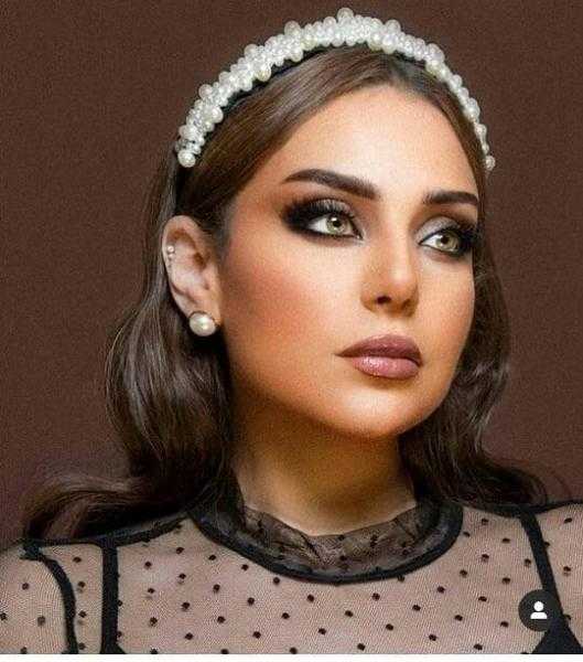 زينب فياض تتألق بالكورسية والأحمر يعكس أنوثتها