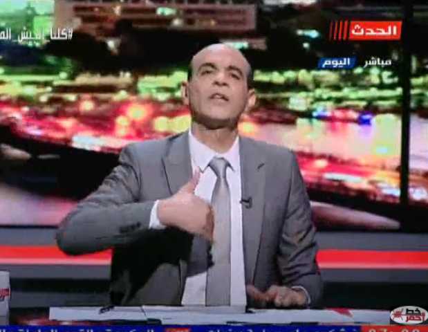أهالي الإسماعيلية يتحدون «كورونا» في شواطئ فايد.. و«موسى» يطالب بالتحقيق