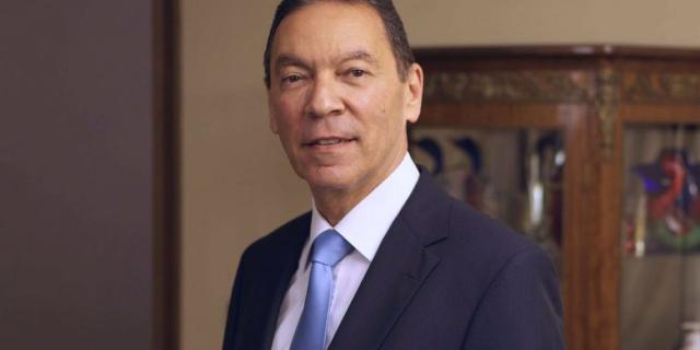 الدكتور هاني الناظر، مدير مركز البحوث الأسبق